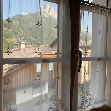 Apartman La Meisules Pozza di Fassa