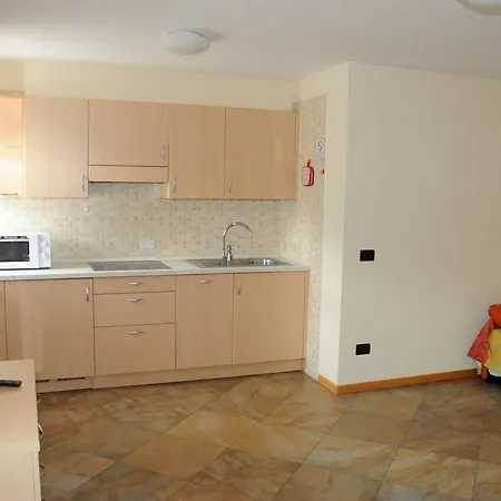 La Meisules Apartman Pozza di Fassa